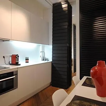 High L' Elysee Faubourg St Honoré