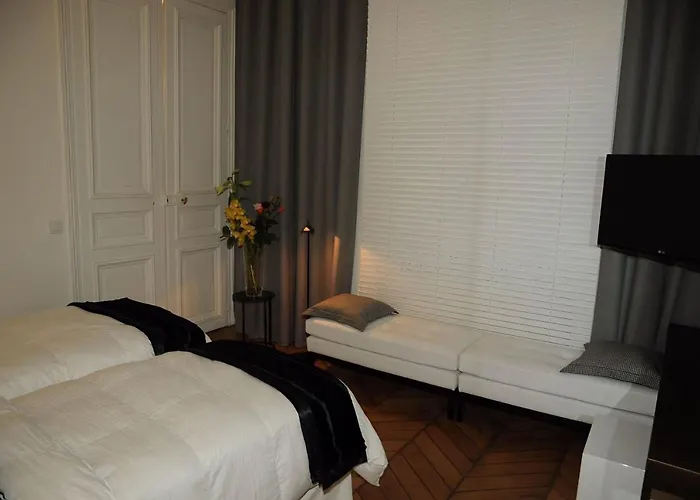 High L' Elysee Faubourg St Honore Апартаменты *